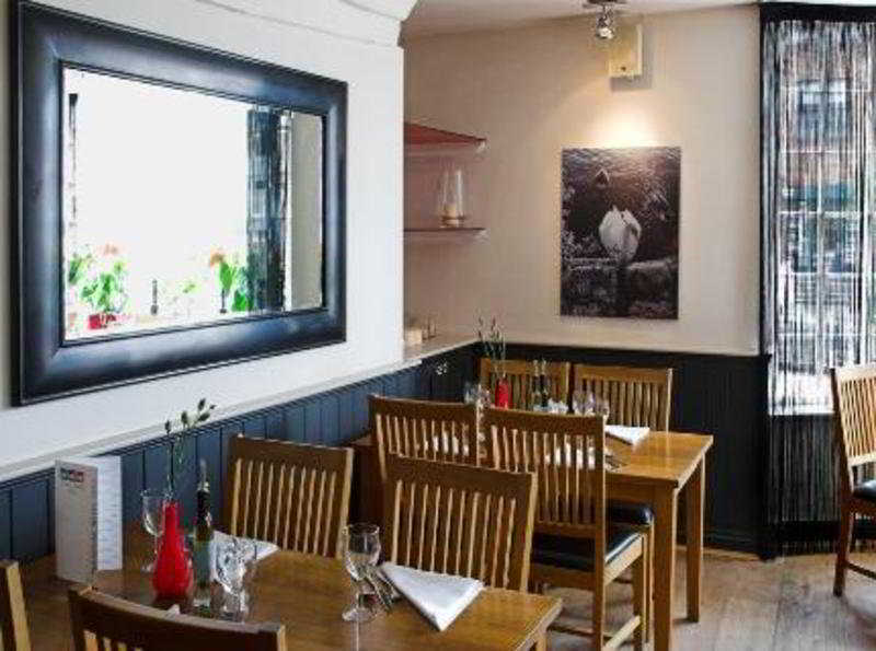 The Three Swans Hotel, Hungerford, Berkshire Ngoại thất bức ảnh