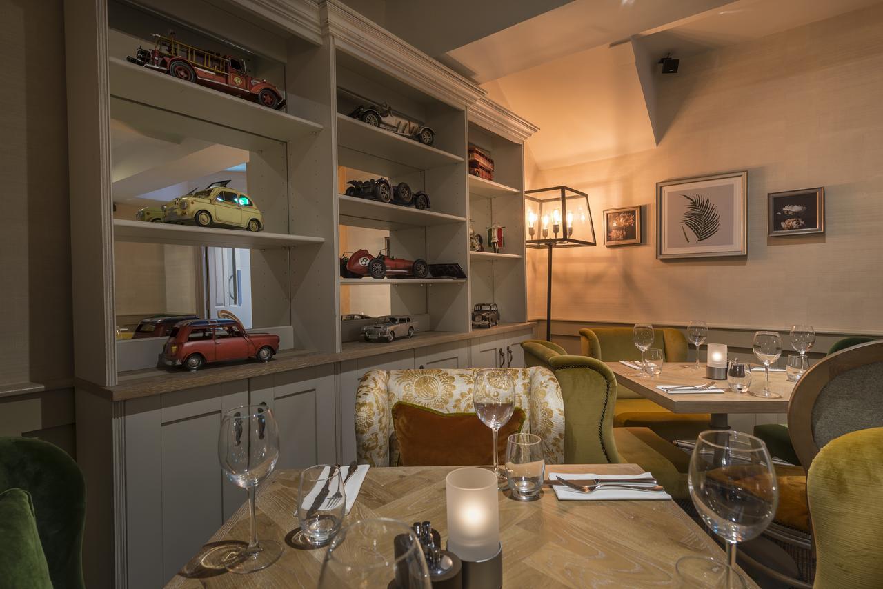 The Three Swans Hotel, Hungerford, Berkshire Ngoại thất bức ảnh
