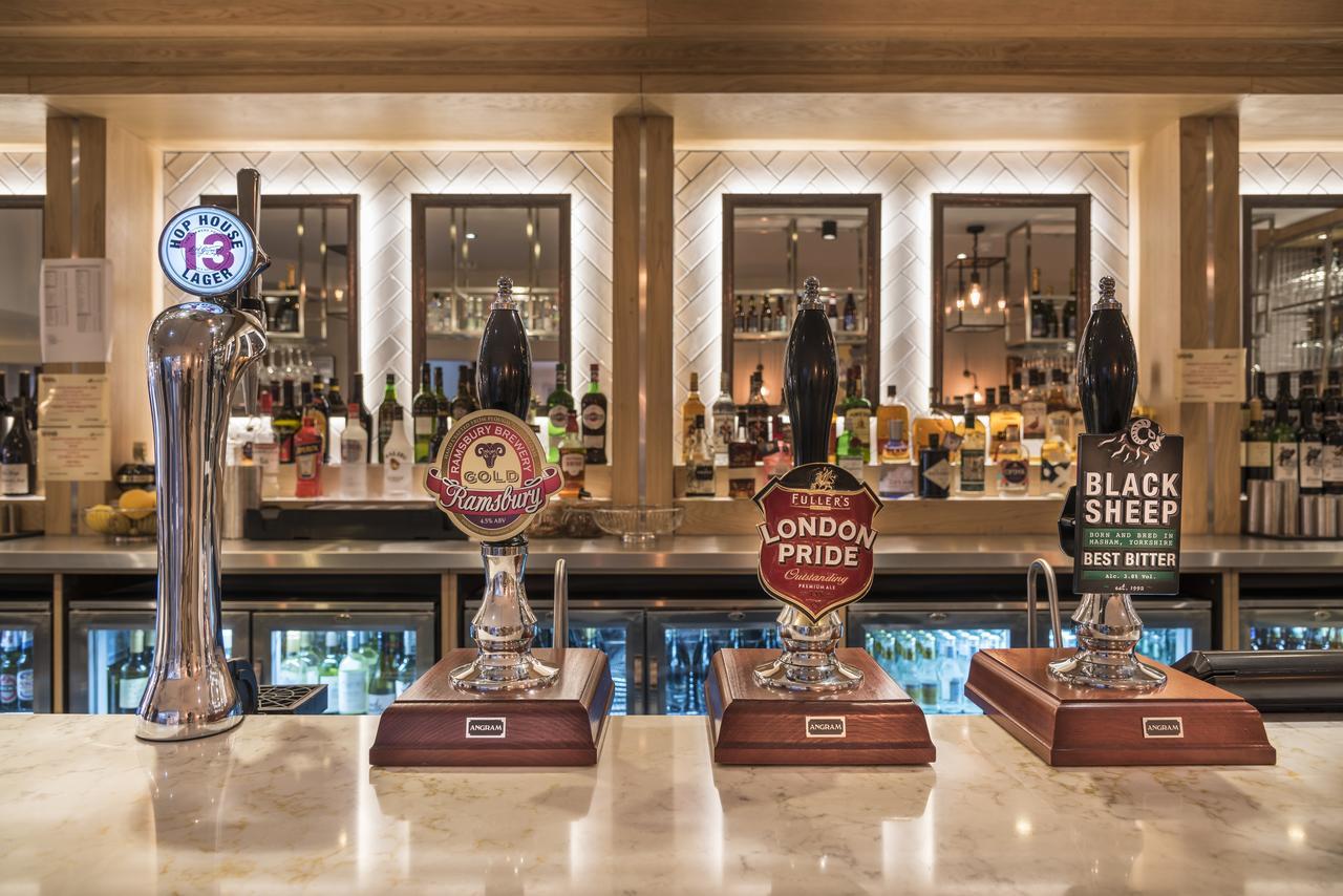 The Three Swans Hotel, Hungerford, Berkshire Ngoại thất bức ảnh