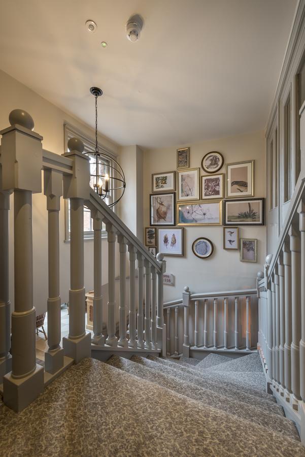 The Three Swans Hotel, Hungerford, Berkshire Ngoại thất bức ảnh